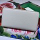 Alta gamma replica imitazione Portafoglio Zumi in pelle granulosa con cerniera 570661 bianco imitazioni perfette