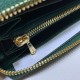 Replica Pari Dettagli perfetti Portafoglio Zumi in pelle granulosa con cerniera 570661 verde Outlet Pari replica Dettagli perfetti Portafoglio Zumi in pelle granulosa con cerniera 570661 verde imitazioni perfette