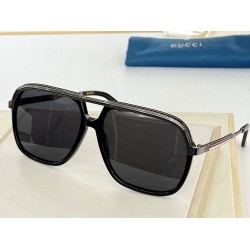Occhiali da sole quadrati GG0200S Nero Occhiali da sole quadrati GG0200S Nero