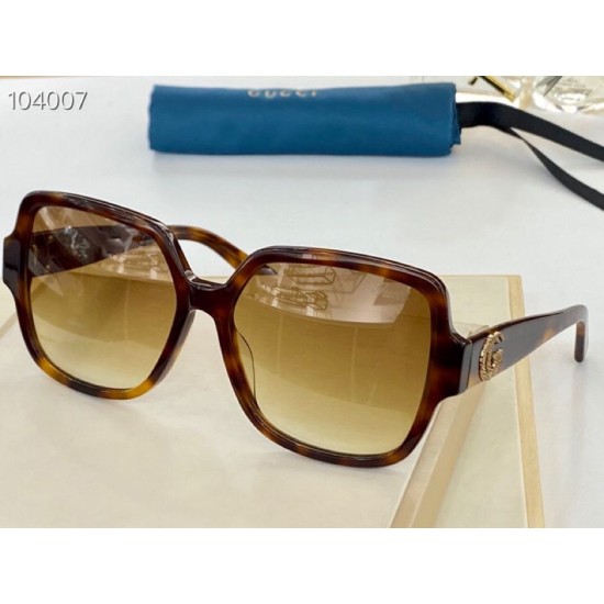 Dupe Occhiali da sole GG0825 Nero imitazioni perfette Replica Occhiali da sole GG0825 Nero Griffate