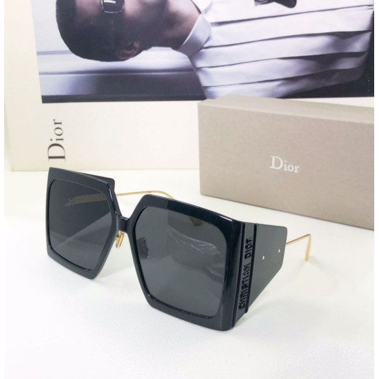 Dupe Occhiali da sole quadrati Dior Diorsolar S1u avorio Nero imitazioni perfette Replica Occhiali da sole quadrati Dior Diorsolar S1u avorio Nero Griffate