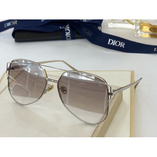 Replica Occhiali da sole quadrati sfumati Dior stellaire Argento Griffate