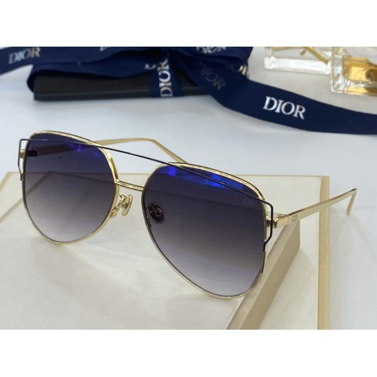 Dupe Occhiali da sole quadrati sfumati Dior Diorstellaire Oro / Nero imitazioni perfette Replica Occhiali da sole quadrati sfumati Dior Diorstellaire Oro / Nero Griffate