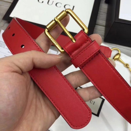 Replica Cintura in pelle con morsetto rosso 488939 Outlet Cintura in pelle con morsetto rosso 488939 imitazioni perfette