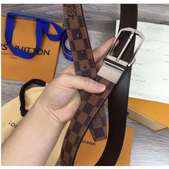 Riproduzione Fedele Slender 35 millimetri reversibile cintura uomo Damier Ebene Canvas Buckle M9075Q imitazioni Replica Alta Qualità Slender 35 millimetri reversibile cintura uomo Damier Ebene Canvas Buckle M9075Q