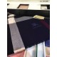 Replica Alta Qualità Classic Large Check Sciarpa Navy di Cashmere