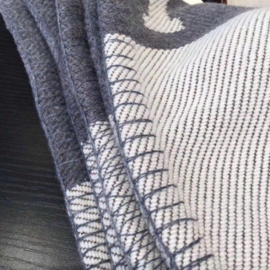 Qualità da grande replica Coperta Hermes Grey Avalon Dupe Perfetta Cloni Firmate Qualità da grande replica Coperta Hermes Grey Avalon imitazioni