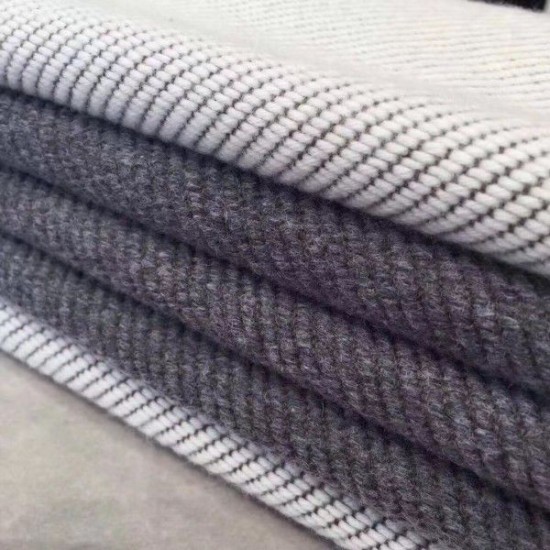 Qualità da grande replica Coperta Hermes Grey Avalon Dupe Perfetta Cloni Firmate Qualità da grande replica Coperta Hermes Grey Avalon imitazioni