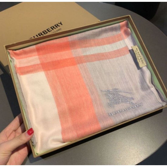 Replica Alta gamma Scialle in seta cashmere a quadri Burberry 80 x 200 arancione Outlet Alta gamma replica Scialle in seta cashmere a quadri Burberry 80 x 200 arancione imitazioni perfette