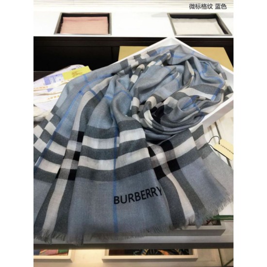 Scialle in cashmere check classico Burberry blu imitazioni perfette
