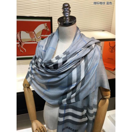 Scialle in cashmere check classico Burberry blu imitazioni perfette