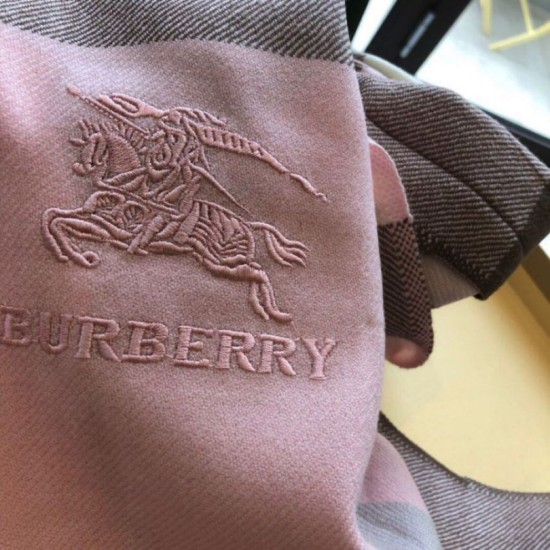 replica Scialle in cashmere con motivo check classico Burberry 70 x 200 rosa imitazioni perfette