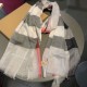 Replica Scialle in cashmere con motivo check classico Burberry 75 x 205 grigio Outlet Scialle in cashmere con motivo check classico Burberry 75 x 205 grigio imitazioni perfette