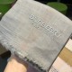 Replica Scialle in cashmere con motivo check classico Burberry 75 x 205 grigio Outlet Scialle in cashmere con motivo check classico Burberry 75 x 205 grigio imitazioni perfette