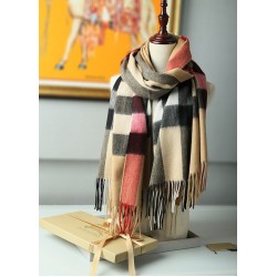 Pari Scialle in cashmere con motivo check classico Burberry 70 x 200 marrone Pari Scialle in cashmere con motivo check classico Burberry 70 x 200 marrone