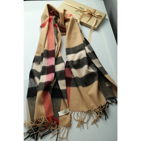 Replica Pari Scialle in cashmere con motivo check classico Burberry 70 x 200 marrone Outlet Pari replica Scialle in cashmere con motivo check classico Burberry 70 x 200 marrone imitazioni perfette