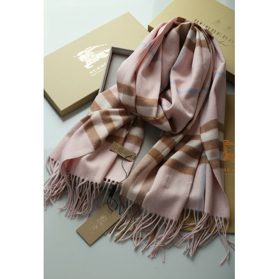 Replica Alta gamma Scialle in cashmere con motivo check classico Burberry 70 x 200 rosa Outlet Alta gamma replica Scialle in cashmere con motivo check classico Burberry 70 x 200 rosa imitazioni perfette