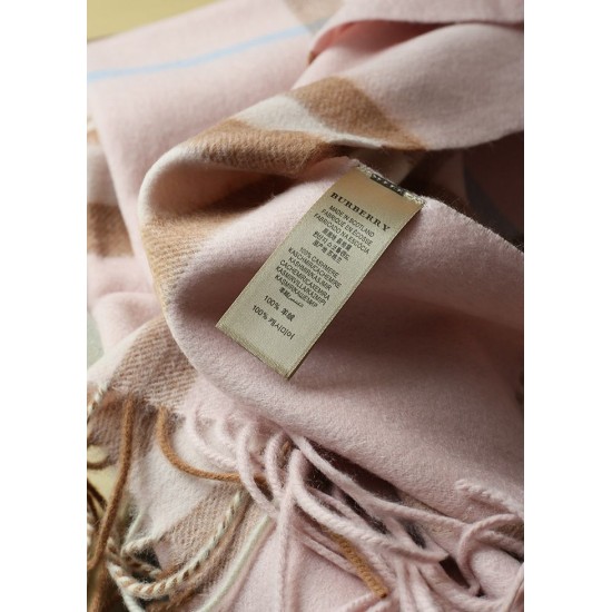 Replica Alta gamma Scialle in cashmere con motivo check classico Burberry 70 x 200 rosa Outlet Alta gamma replica Scialle in cashmere con motivo check classico Burberry 70 x 200 rosa imitazioni perfette