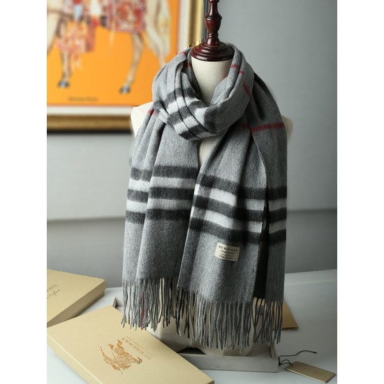 Replica Scialle in cashmere con motivo check classico Burberry 70 x 200 grigio Outlet Scialle in cashmere con motivo check classico Burberry 70 x 200 grigio imitazioni perfette