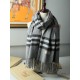 Replica Scialle in cashmere con motivo check classico Burberry 70 x 200 grigio Outlet Scialle in cashmere con motivo check classico Burberry 70 x 200 grigio imitazioni perfette