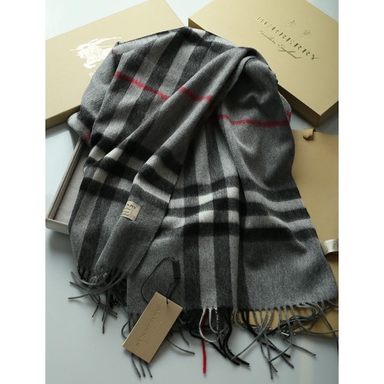 Replica Scialle in cashmere con motivo check classico Burberry 70 x 200 grigio Outlet Scialle in cashmere con motivo check classico Burberry 70 x 200 grigio imitazioni perfette
