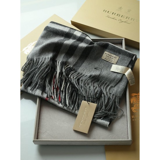 Replica Scialle in cashmere con motivo check classico Burberry 70 x 200 grigio Outlet Scialle in cashmere con motivo check classico Burberry 70 x 200 grigio imitazioni perfette