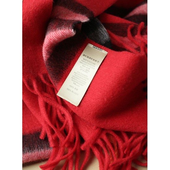 Replica Scialle in cashmere con motivo check classico Burberry 70 x 200 rosso Outlet Scialle in cashmere con motivo check classico Burberry 70 x 200 rosso imitazioni perfette