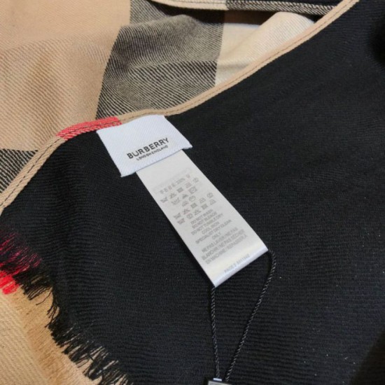 Scialle in cashmere con motivo check classico Burberry 70 x 200 marrone imitazioni perfette