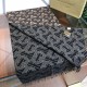 Replica Burberry TB Limit Edition Cashmere Scialle Caffè Outlet Burberry TB Limit Edition Cashmere Scialle Caffè imitazioni perfette
