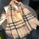 Replica Borsa Scialle Burberry Classic Horse Cashmere Beige Outlet replica Scialle Burberry Classic Horse Cashmere Beige imitazioni perfette