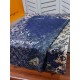 Dettagli perfetti Sciarpa Giant Pop Monogram Cashmere Blu imitazioni perfette