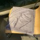 Replica Monogram Classic Shine Shawl 140 grigio Outlet Monogram Classic Shine Shawl 140 grigio imitazioni perfette