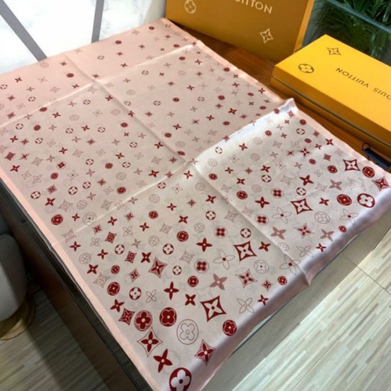 Replica Sciarpa Giant Pop Monogram Cashmere Rosa Outlet Sciarpa Giant Pop Monogram Cashmere Rosa imitazioni perfette