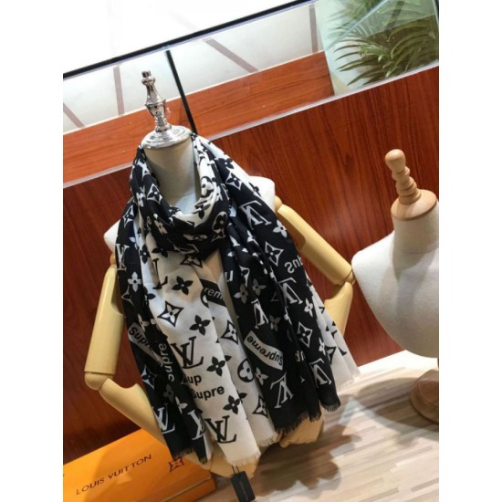 Replica falso Monogram Supreme Cashmere Silk Schawl Nero / Bianco Outlet falso Monogram Supreme Cashmere Silk Schawl Nero / Bianco imitazioni perfette