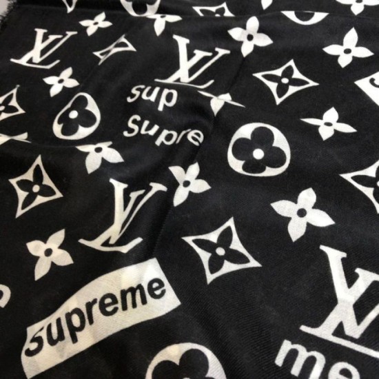 Replica falso Monogram Supreme Cashmere Silk Schawl Nero / Bianco Outlet falso Monogram Supreme Cashmere Silk Schawl Nero / Bianco imitazioni perfette