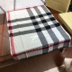 Replica Scialle in cashmere con motivo check classico Burberry 70 x 200 nero Outlet Scialle in cashmere con motivo check classico Burberry 70 x 200 nero imitazioni perfette
