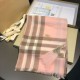 Replica Alta gamma Scialle in cashmere con motivo check classico Burberry 70 x 220 rosa Outlet Alta gamma replica Scialle in cashmere con motivo check classico Burberry 70 x 220 rosa imitazioni perfette