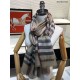 Replica Scialle in cashmere con motivo check classico Burberry marrone Outlet Scialle in cashmere con motivo check classico Burberry marrone imitazioni perfette