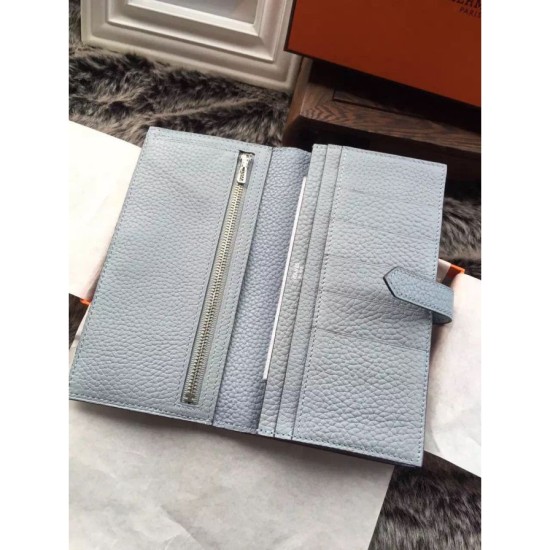 Replica Borsa imitazione Portafoglio Hermes Bearn in azzurro in pelle Imitazioni Replica Perfette Borsaimitazione Portafoglio Hermes Bearn in azzurro in pelle