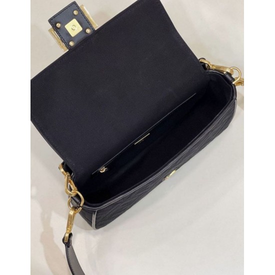 Replica Perfette Borsa in tela Fendi Baguette media FF 8BR600 Nera imitazioni
