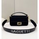 Replica Perfette Borsa in tela Fendi Baguette media FF 8BR600 Nera imitazioni