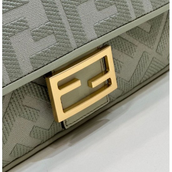 Borse Replica Fendi Media Baguette Jacquard FF in tessuto 8BR600 Verde Chiaro qualità specchio Replica Perfette Borse Fendi Media Baguette Jacquard FF in tessuto 8BR600 Verde Chiaro imitazioni