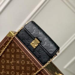 Replica Alta gamma Portafoglio LV con catena Métis M82637 Nero imitazioni Miglior Prezzo Alta gamma replica Portafoglio LV con catena Métis M82637 Nero