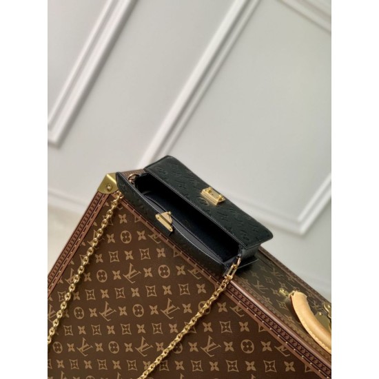 Replica Alta gamma Portafoglio LV con catena Métis M82637 Nero imitazioni Miglior Prezzo Alta gamma replica Portafoglio LV con catena Métis M82637 Nero