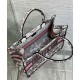 Dior Borse Replica tote media Dior Book Borse rosa a tema Butterfly Around The World Dior Borse Replica tote media Dior Book Borse rosa a tema Butterfly Around The World