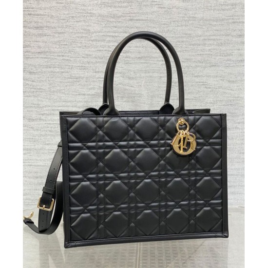 Christian Dior Borsa tote media Dior Book Nera Motivo Macrocannage Replica Replica Perfette Christian Dior Borsa tote media Dior Book Nera Motivo Macrocannage imitazioni