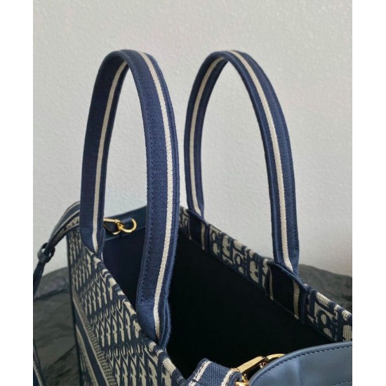Replica Perfette Christian Dior Borsa tote media Dior Book Blu scuro Ricami Dior Oblique e pelle di vitello imitazioni