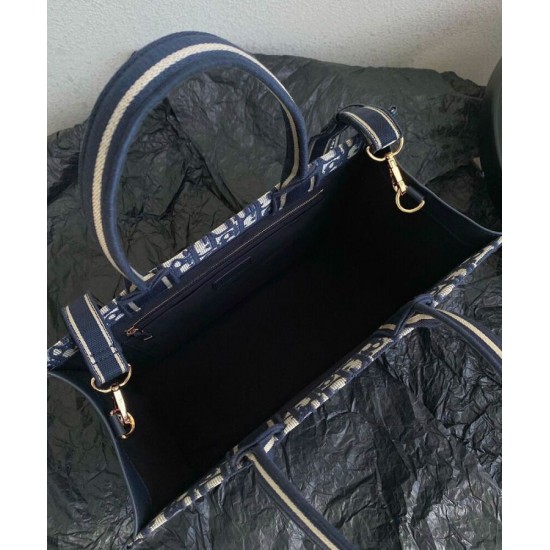 Replica Perfette Christian Dior Borsa tote media Dior Book Blu scuro Ricami Dior Oblique e pelle di vitello imitazioni