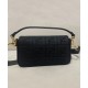 Replica Borsa baguette media Fendi con motivo FF in rilievo 8BR600 nera imitazioni Miglior Prezzo Borsa baguette media Fendi con motivo FF in rilievo 8BR600 nera Replica