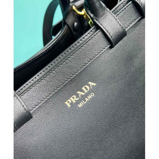 Borsa tote piccola Prada con cintura 1BA418 nera Replica Replica Perfette Borsa tote piccola Prada con cintura 1BA418 nera imitazioni